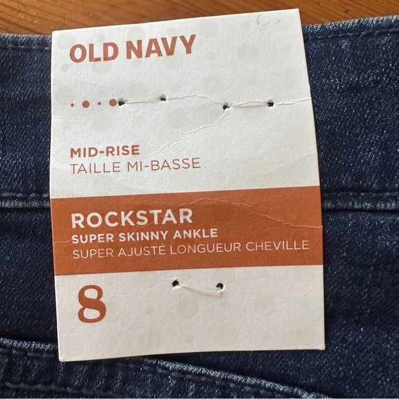 NWT OLD NAVY MID-RISE ROCKSTAR
SUPER SKINNY ANKLE women 8 - Picture 7 of 8
